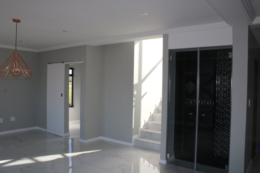4 Bedroom Property for Sale in Kidds Beach Eastern Cape